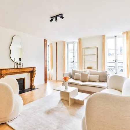 Beautiful Modern 3 Bdr 6p C Ur De Appartamento